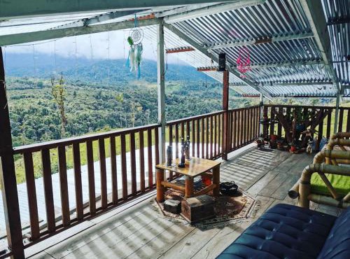 Hostal de la montaña ecoturismo in Palestina